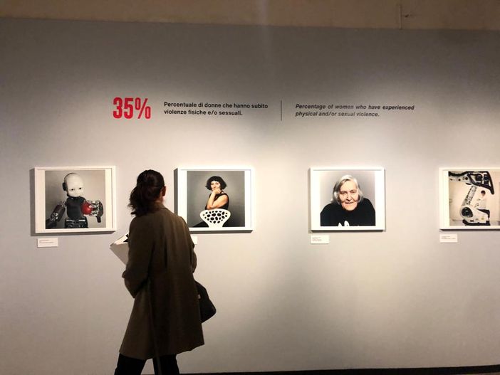 Dai profughi Ucraini alla deforestazione in Amazzonia: 14 fotografi raccontano le condizioni di vita nel mondo di oggi Dai profughi Ucraini alla deforestazione in Amazzonia: 14 fotografi raccontano le condizioni di vita nel mondo di oggi