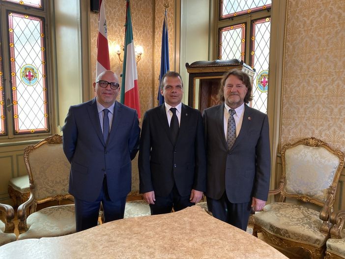 Il momento della presentazione dei personaggi maschili