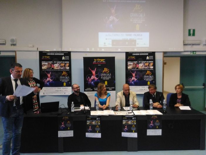 Uno spettacolo per Forma Onlus al Palavela di Torino Uno spettacolo per Forma Onlus al Palavela di Torino