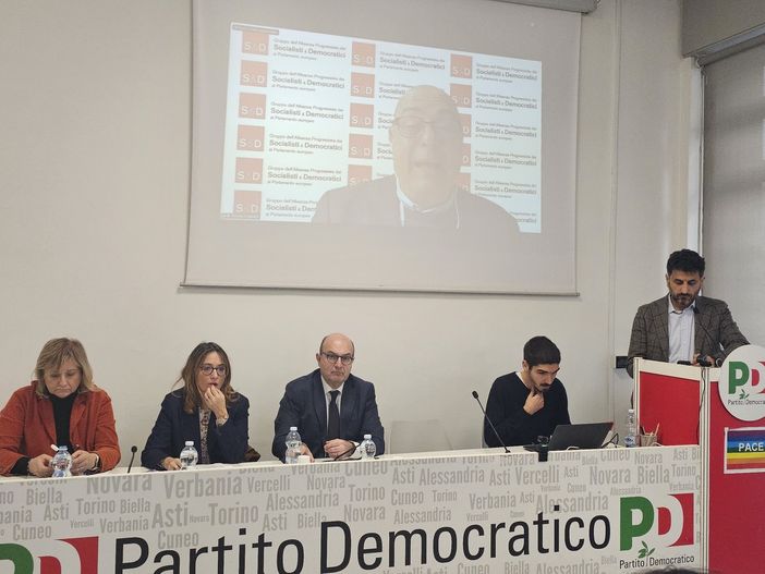 Il Pd per il rilancio dell'automotive: "Serve seconda linea Stellantis a Mirafiori" Il Pd per il rilancio dell'automotive: "Serve seconda linea Stellantis a Mirafiori"