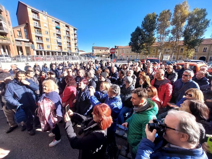 Una delle proteste dei lavoratori durante la vertenza Lear