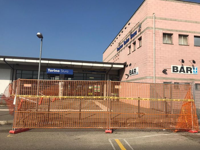 Torino Stura nel degrado, a marzo al via i lavori di rifacimento della facciata della stazione