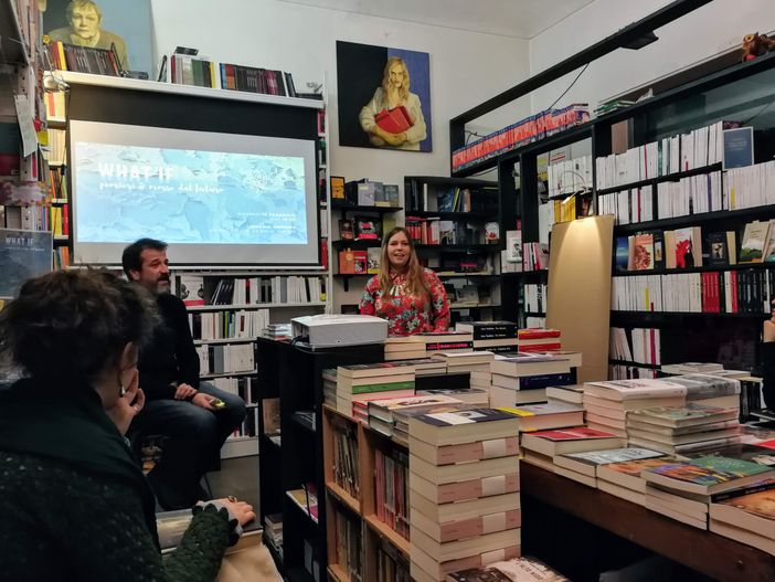 What if: pensieri e mosse dal futuro