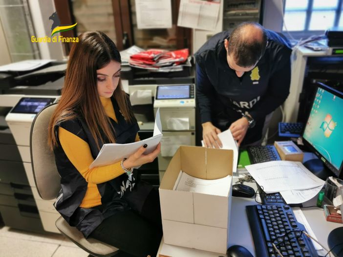 La scommessa dell'agenzia era di sfuggire al Fisco, ma l'ultimo azzardo fallisce: sequestrati 2 milioni a un bookmaker maltese La scommessa dell'agenzia era di sfuggire al Fisco, ma l'ultimo azzardo fallisce: sequestrati 2 milioni a un bookmaker maltese