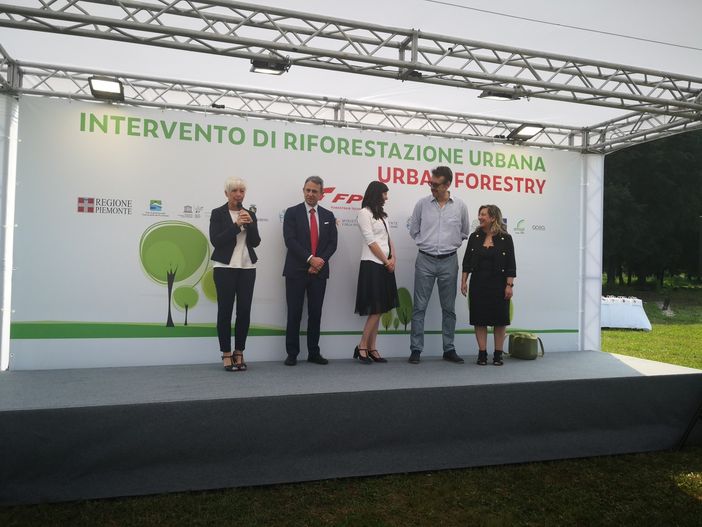 L'ex Tossic Park di Parco Stura torna a rivivere con una foresta, Appendino: "Ambiente come elemento di rigenerazione urbana" L'ex Tossic Park di Parco Stura torna a rivivere con una foresta, Appendino: "Ambiente come elemento di rigenerazione urbana"