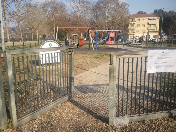 area gioco per bambini chiusa (foto di repertorio) area gioco per bambini chiusa (foto di repertorio)