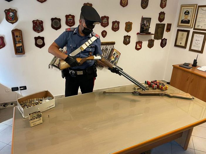 A finire nei guai un allevatore di 61 anni e un autista di 59 anni A finire nei guai un allevatore di 61 anni e un autista di 59 anni