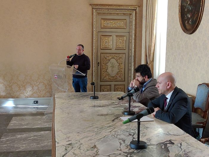 Asl TO3, il no dei lavoratori arriva in Consiglio regionale: "Le modifiche alla delibera sono ancora insufficienti" (VIDEO) Asl TO3, il no dei lavoratori arriva in Consiglio regionale: "Le modifiche alla delibera sono ancora insufficienti" (VIDEO)