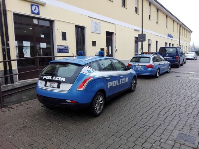 Val di Susa: controlli straordinari alle stazioni di Avigliana e Sant'Ambrogio Val di Susa: controlli straordinari alle stazioni di Avigliana e Sant'Ambrogio