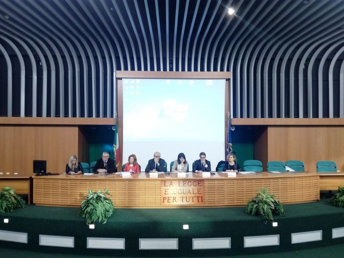 "La prostituzione è innanzitutto un problema umanitario, bisogna fare inclusione"