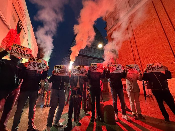 Blitz di Gioventù Nazionale sotto la Mole