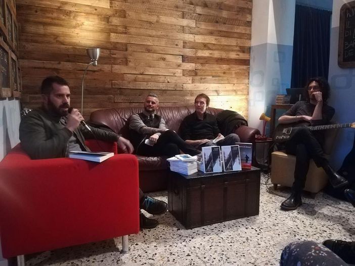 Presentazione del libro “Odio la Juve – Tredici ragioni per detestare il più forte” stasera al B-Locale