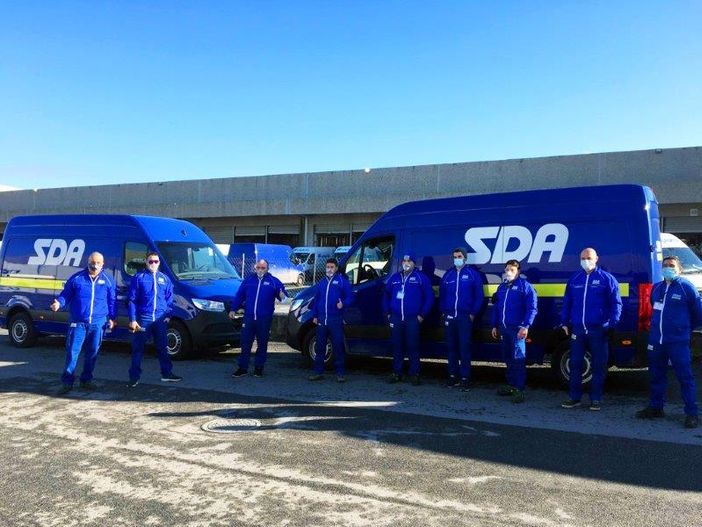 SDA, corriere di Poste Italiane, oggi consegnerà dosi di vaccino a Torino e provincia