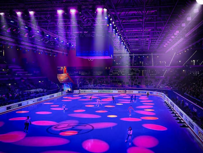 Club Silencio on ice: l'evento di che unisce pattinaggio, musica e arti visive al Palavela Club Silencio on ice: l'evento di che unisce pattinaggio, musica e arti visive al Palavela