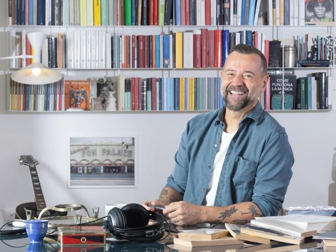 Fabio Volo presenta il suo ultimo libro al Circolo dei lettori di Torino Fabio Volo presenta il suo ultimo libro al Circolo dei lettori di Torino