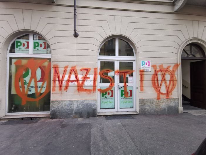 sede pd vandalizzata