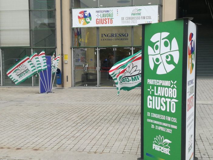 Stellantis, dal Lingotto un coro per Torino: &quot;Mirafiori Polo europeo per l'elettrico da qui al 2030&quot; [VIDEO]