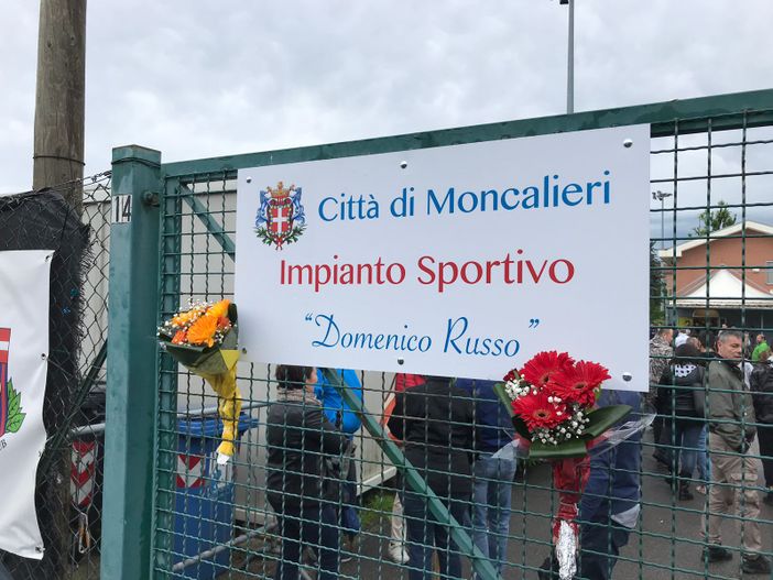 Moncalieri, intitolato il campo sportivo a Domenico Russo. Per non dimenticare la tragedia dell'Heysel (FOTO) Moncalieri, intitolato il campo sportivo a Domenico Russo. Per non dimenticare la tragedia dell'Heysel (FOTO)