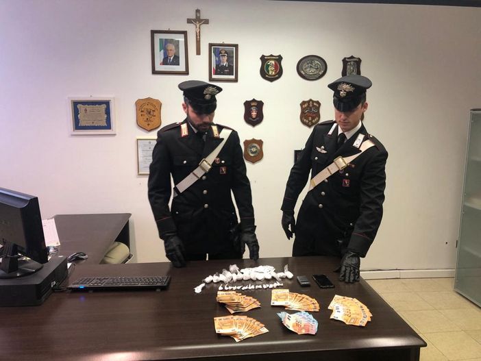 Busano, arrestato per detenzione di droga un 32enne operaio Busano, arrestato per detenzione di droga un 32enne operaio