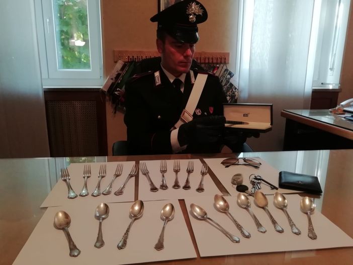 Individuato dai carabinieri di Moncalieri il capo di una banda di “pendolari del furto” Individuato dai carabinieri di Moncalieri il capo di una banda di “pendolari del furto”