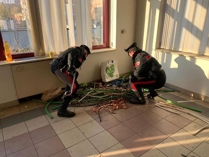 Tentano di rubare 150 kg di rame alla Terna, arrestati dai carabinieri [VIDEO]