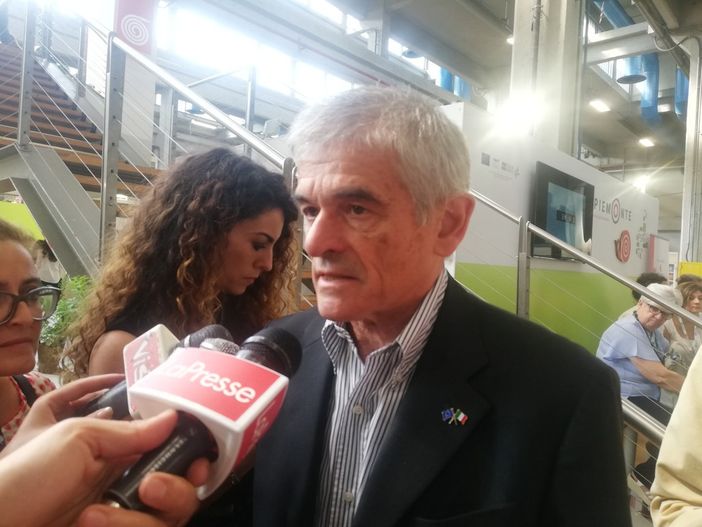 Olimpiadi 2026, Chiamparino:&quot;Non capisco perché Giorgetti ha fatto saltare il tavolo: Coni e Governo ci riconvochino a Roma&quot;