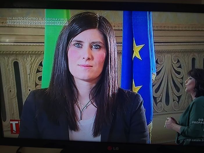 Fase 3, Appendino: "Servono risorse dal Governo, chi ha riaperto lavora al 30%" Fase 3, Appendino: "Servono risorse dal Governo, chi ha riaperto lavora al 30%"