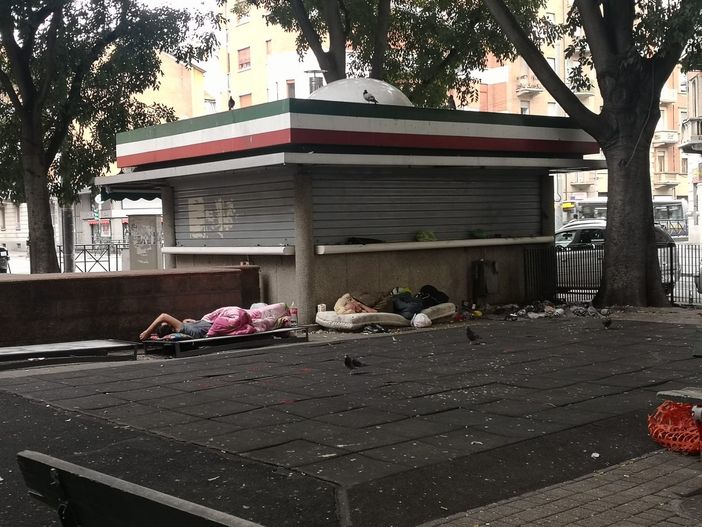 I chioschi di Torino tra chiusure, abbandoni e degrado. Chiavarino: "Più assessorati al lavoro per sbloccare la situazione" I chioschi di Torino tra chiusure, abbandoni e degrado. Chiavarino: "Più assessorati al lavoro per sbloccare la situazione"