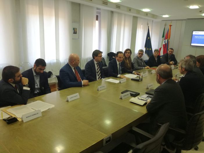 FCA, vertice con la Regione. Cirio: "Confermato il Piano: piena occupazione dal 2022, 2 miliardi su Mirafiori e Grugliasco e tre centri direzionali tra Torino, Usa e Francia"