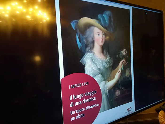 La Rivoluzione dei costumi femminili? E' cominciata da una &quot;chemise&quot;