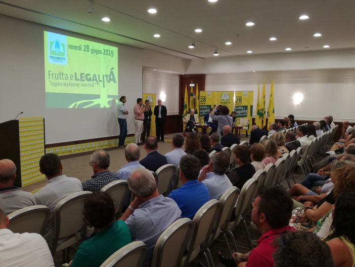 Coldiretti, boom di conserve per l'inverno con il meglio del made in Piemonte Coldiretti, boom di conserve per l'inverno con il meglio del made in Piemonte