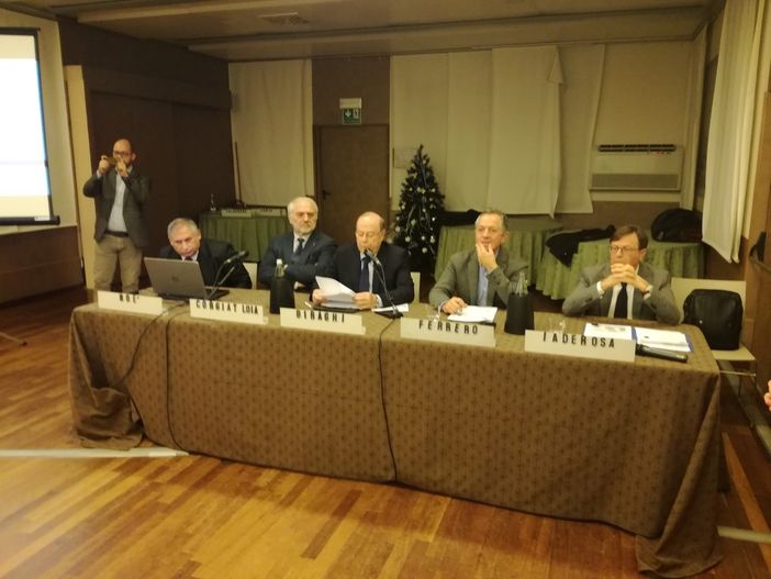 L'agricoltura chiede chiarezza per leggi e regolamenti. Ferrero: "Domani in Regione il Testo Unico per fare ordine e semplificare" (VIDEO) L'agricoltura chiede chiarezza per leggi e regolamenti. Ferrero: "Domani in Regione il Testo Unico per fare ordine e semplificare" (VIDEO)