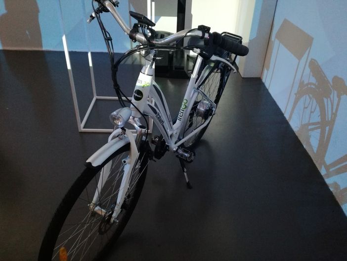 Iren pensa in grande, tra teleriscaldamento, occupazione e 100 bici elettriche per i piccoli Comuni Iren pensa in grande, tra teleriscaldamento, occupazione e 100 bici elettriche per i piccoli Comuni