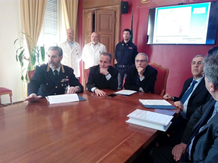 A Torino la tecnologia aiuta la Polizia a combattere il crimine: Confartigianato dona 65 tablet A Torino la tecnologia aiuta la Polizia a combattere il crimine: Confartigianato dona 65 tablet