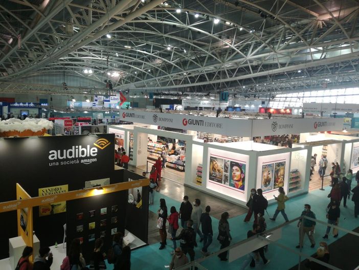 Stand del Salone del libro Stand del Salone del libro