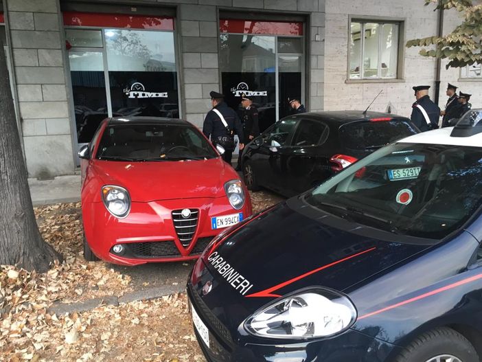 Droga nascosta nel biliardo: proposta di chiusura per un circolo privato nel quartiere Aurora Droga nascosta nel biliardo: proposta di chiusura per un circolo privato nel quartiere Aurora