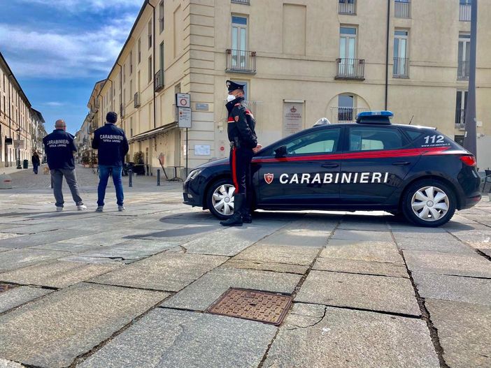 pattuglia dei carabinieri pattuglia dei carabinieri