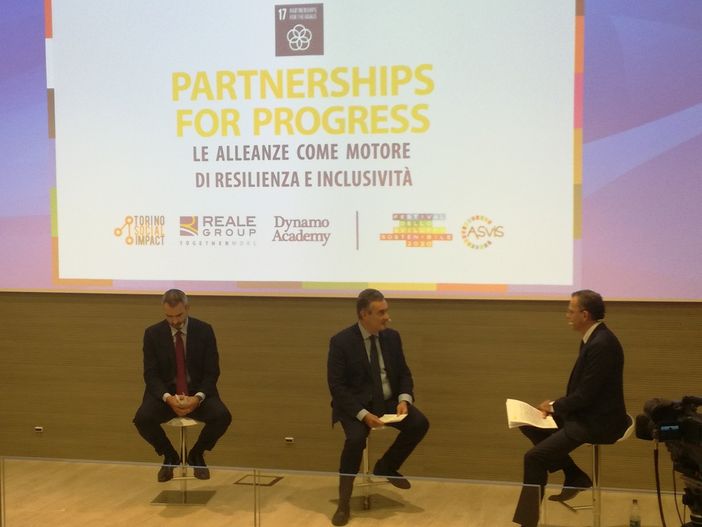 Lavazza: "Sul Recovery fund il premier Conte ascolti tutti, anche noi aziende"