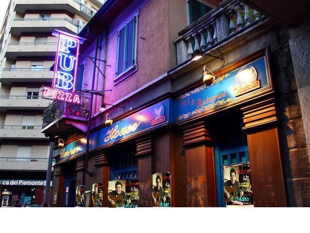 "Dopo ventitré anni di musica, per un po' non faremo concerti: ma cambieremo e saremo tutti migliori" "Dopo ventitré anni di musica, per un po' non faremo concerti: ma cambieremo e saremo tutti migliori"