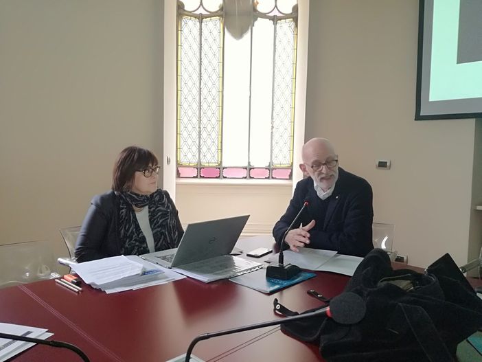 Allarme violenza verso i medici: 66 casi a Torino nel 2017, "ma l'84% non denuncia". I testimoni: "Ci sentiamo abbandonati" (VIDEO) Allarme violenza verso i medici: 66 casi a Torino nel 2017, "ma l'84% non denuncia". I testimoni: "Ci sentiamo abbandonati" (VIDEO)