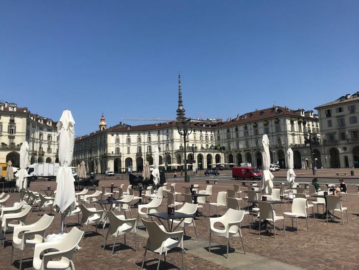 Ascom e Confesercenti: &quot;Ancora negozi ampliati in strada per fiorai, abbigliamento e parrucchieri&quot;