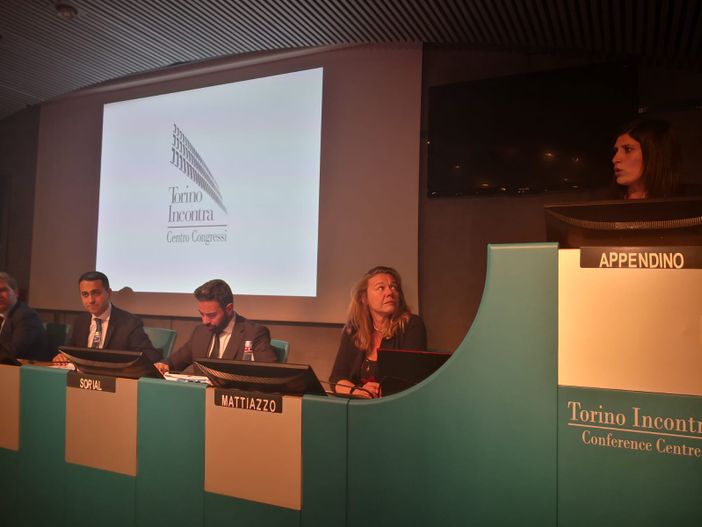 Da Torino Di Maio lancia un ultimatum alla Lega: &quot;Sul decreto famiglia si gioca la tenuta dell'esecutivo&quot;