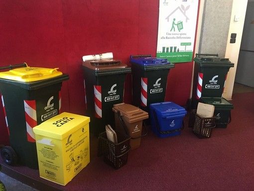 Coronavirus, il punto sulla raccolta rifiuti a Torino: “Il servizio prosegue regolarmente”