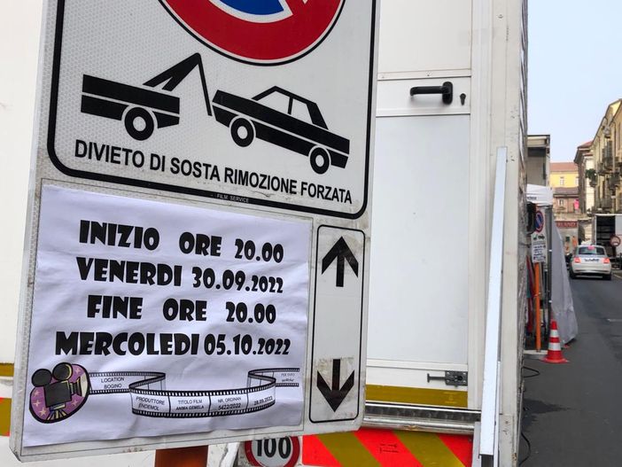 Divieto di sosta in via Bogino: si avviano verso la fine le riprese in città di “Anima Gemella”