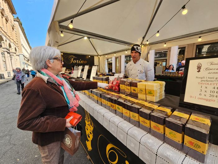 Gianduiotti, colombe e cioccolati: sino a domenica a Torino &quot;Dolci Portici&quot;. E ci sono i tour golosi gratis [VIDEO]