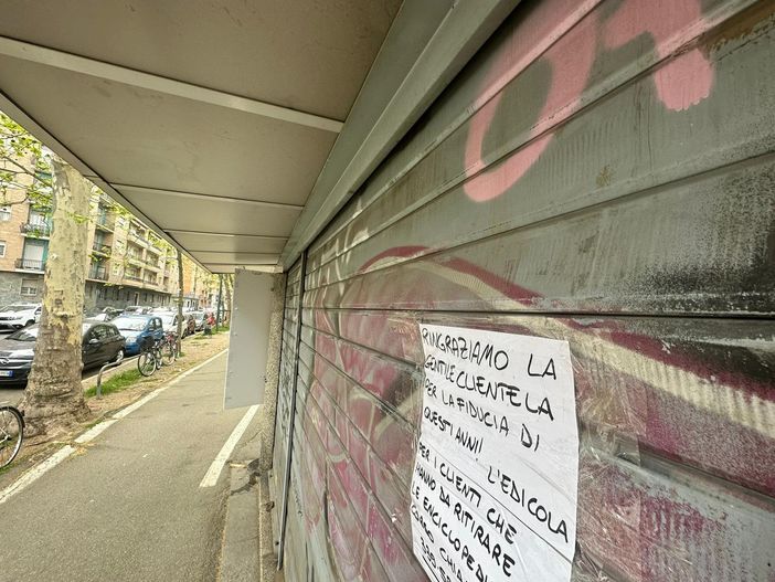 edicola chiusa - foto di archivio