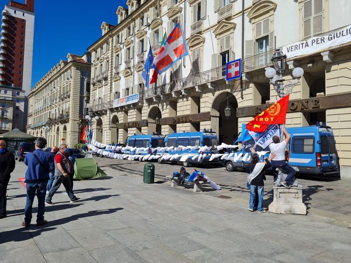 Lettere di licenziamento stese da operai