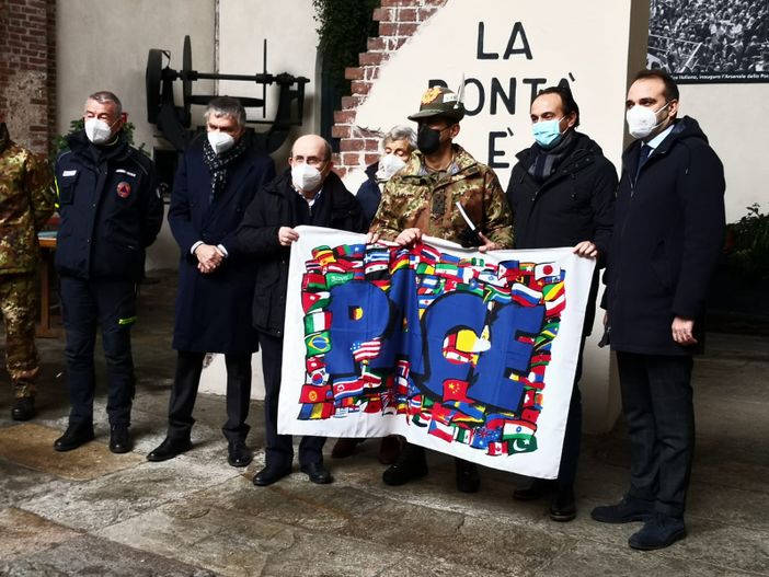 Figliuolo al Sermig: &quot;Testimonianza bella Italia. Auguro buon 2022, che ci faccia uscire dalla pandemia&quot; [FOTO E VIDEO]