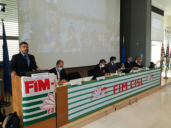 Pianezza, assemblea e manifestazione per i dipendenti OneNet a rischio licenziamento Pianezza, assemblea e manifestazione per i dipendenti OneNet a rischio licenziamento