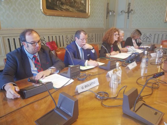 Gli insegnanti torinesi a "scuola" di cibo sano e sicuro Gli insegnanti torinesi a "scuola" di cibo sano e sicuro